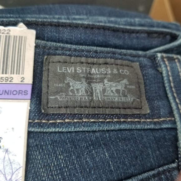 Levi’s 535 Leggings 119970022 Jeans Color Blue Inked Brand New with tags - Picture 10 of 14